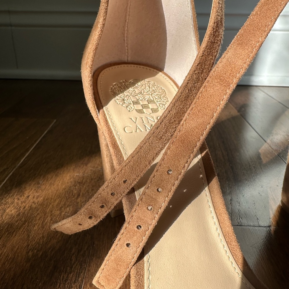 Vince Camuto Corlina Tan Ankle Strap Heels - Picture 4 of 8